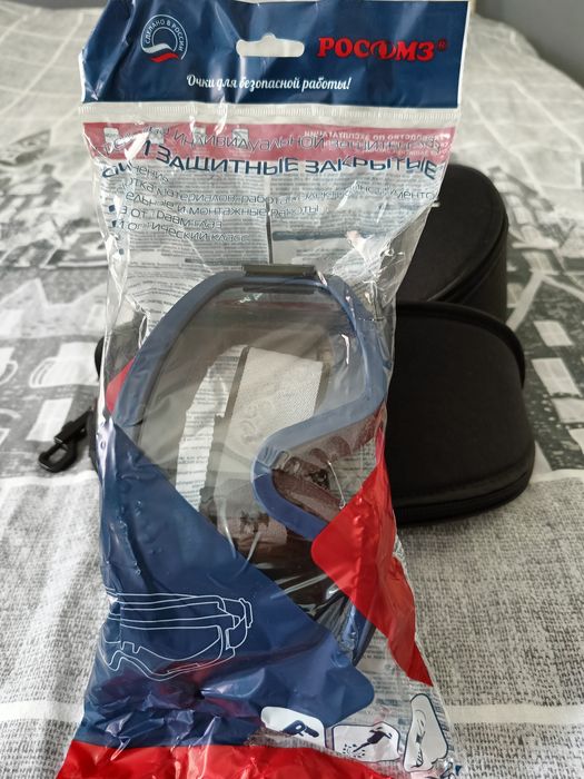 Защитные очки закрытые РОСОМЗ
