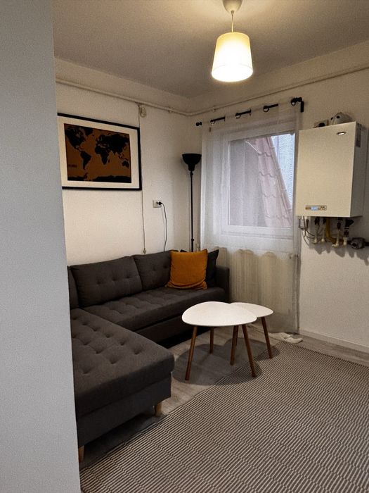 Garsoniera decomandata