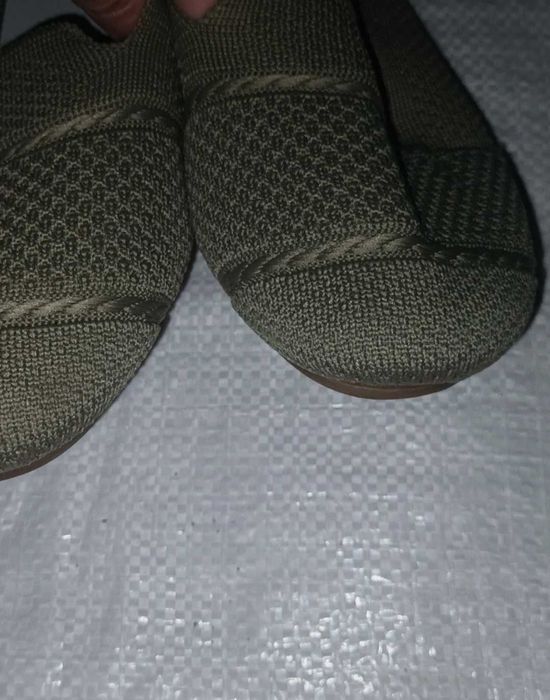 Flat shoes for women