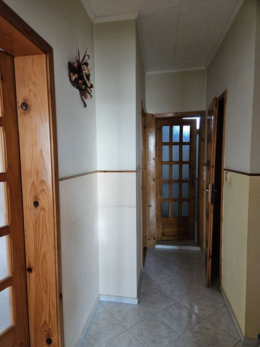 Продавам тристаен апартамент Пазарджик