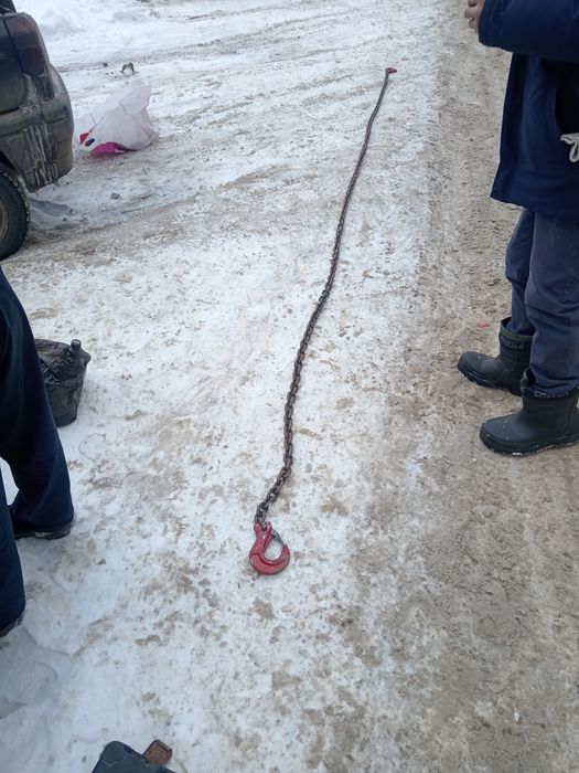 Стяжки, цепи, серьги.