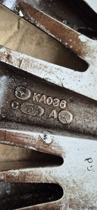 4 jante aliaj originale R17; 7J×17H2,ET.60