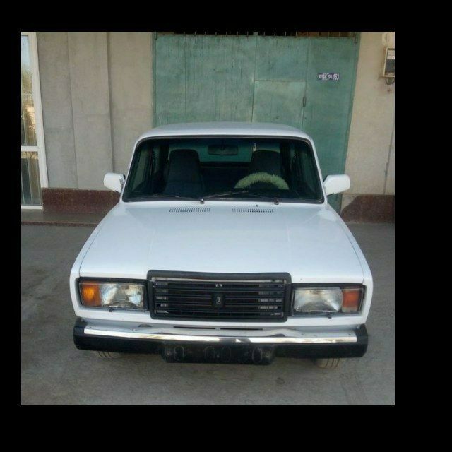 Vaz 2107 sedan holati zor