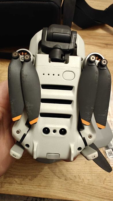 Vând Drona DJI Mini2 Combo 4K