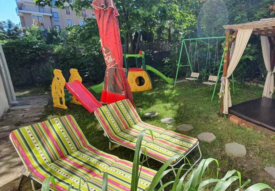 Продава се Хотел в с. Равда, Област Бургас - 1450 кв.м за 327 €/кв.м - Снимка #12