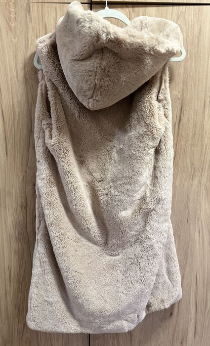 Пухен елек Reserved