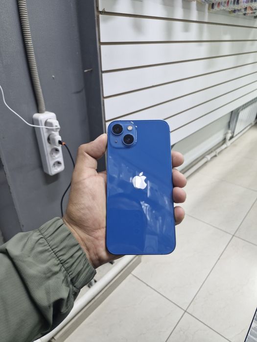 Продам айфон 13 в хорошем состоянии