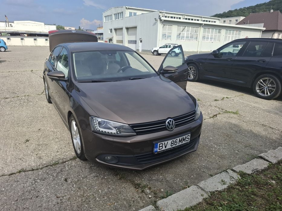 VOLKSWAGEN Jetta 2013 — imagine 10