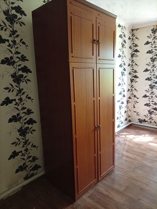 Шкаф продам советский