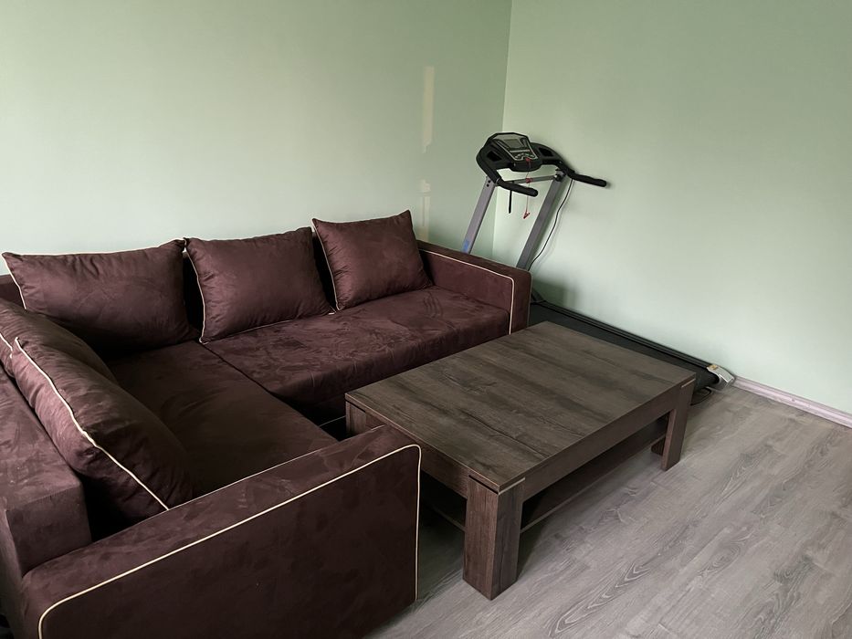 Нов диван и нова маса неизползвани комплект