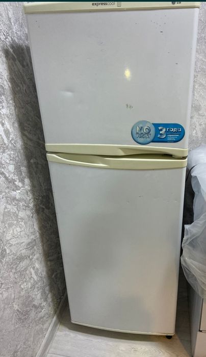 Продается холодильник