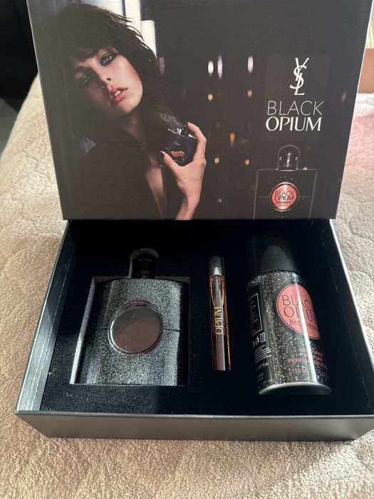 Set cadou Black Opium