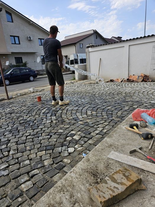 Piatra  cubica  pavaj