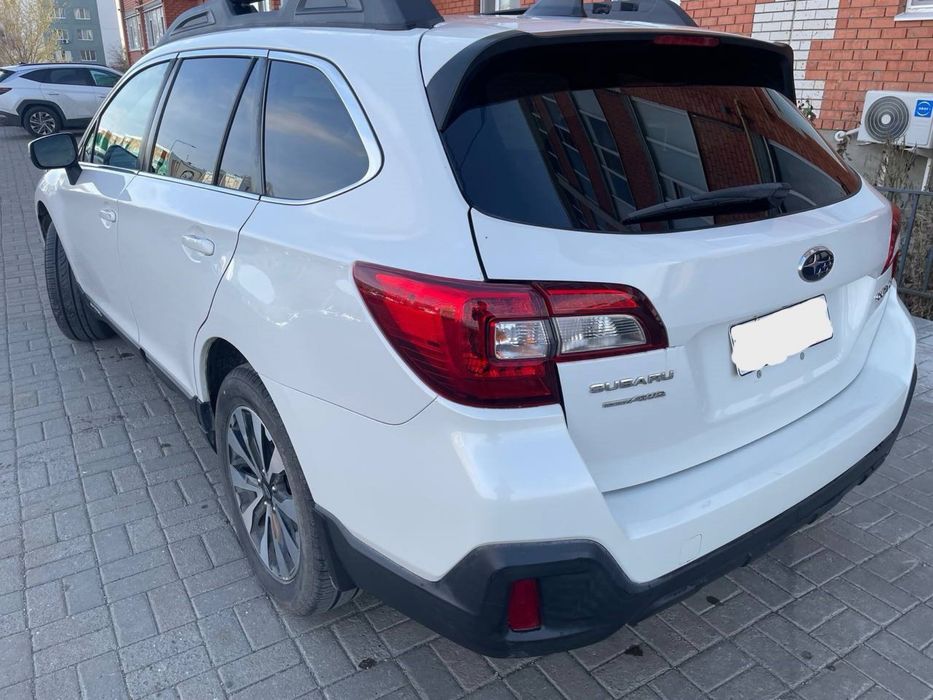 Продам Subaru Outback 2018 года
