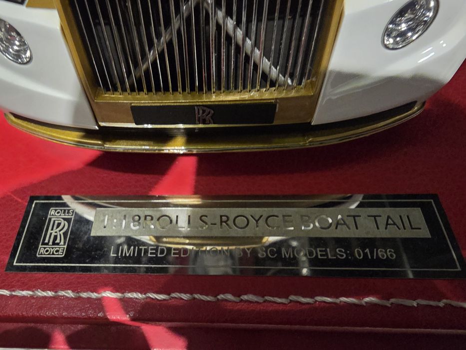 1/18 Rolls Royce Boat Tail