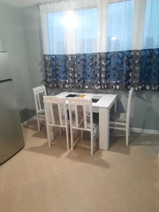 Дава се под наем Двустаен апартамент в София, Иван Вазов - 70 кв.м за 700 € - Снимка #1