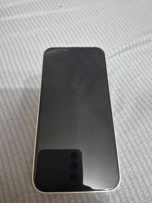 Iphone 13 128гиг. Акб 100