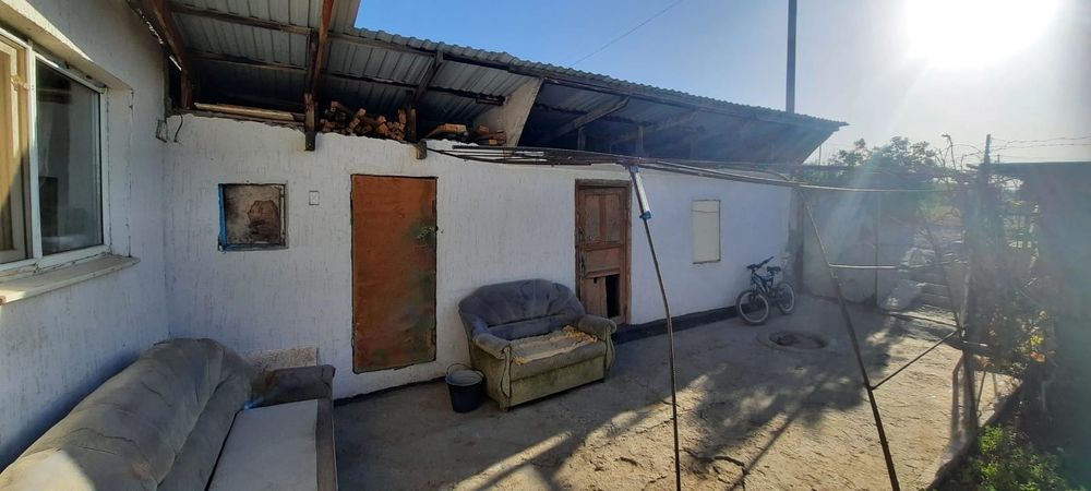 Продам дом на красном камне