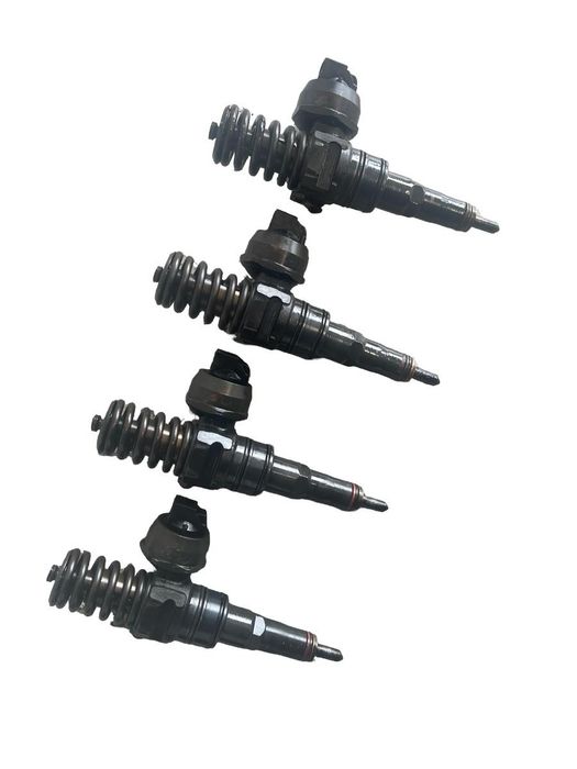 Set Injectoare Combustibil Volkswagen Passat 3B3 2000 - 2005 1.9 Tdi Avf, Awx 038130073Aj