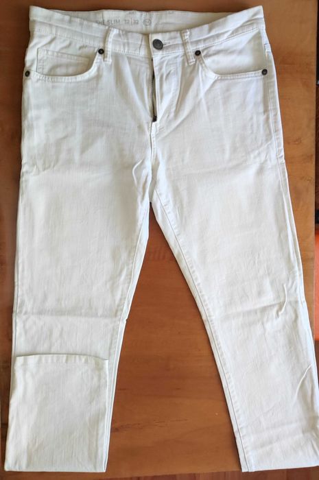 5 blugi slim fit H&M / C&A / BP / iEx, marime 32-US/M/48-EU, alb / gri