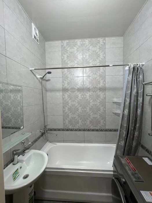 Сдаётся квартира ЖК Сагбан Баурум 2-комнат р-н Алмазарский