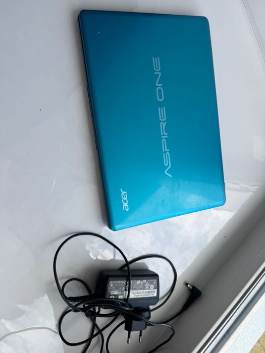 Acer Aspire One 725