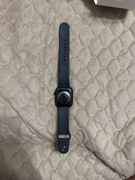 Apple Watch Series 7 45 мм