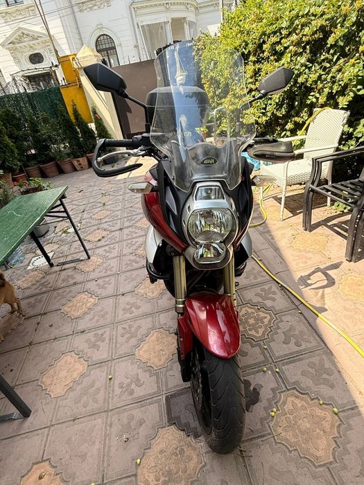 Vând/ schimb cu autoutilitara kawasaki Versys 650 2012, unic proprietar