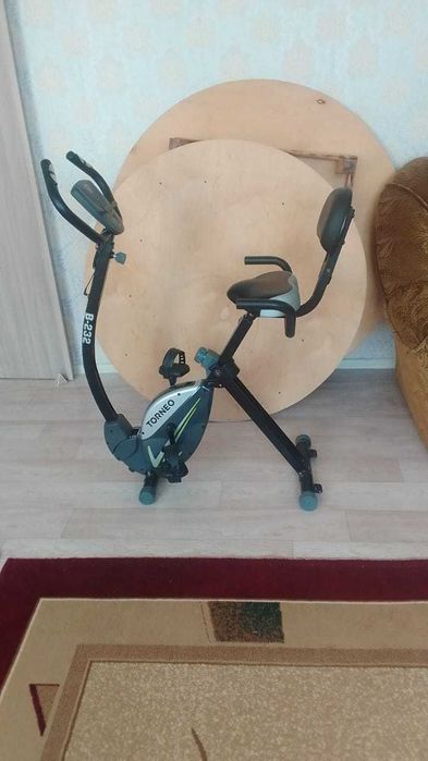 Продам велотренажер б/у