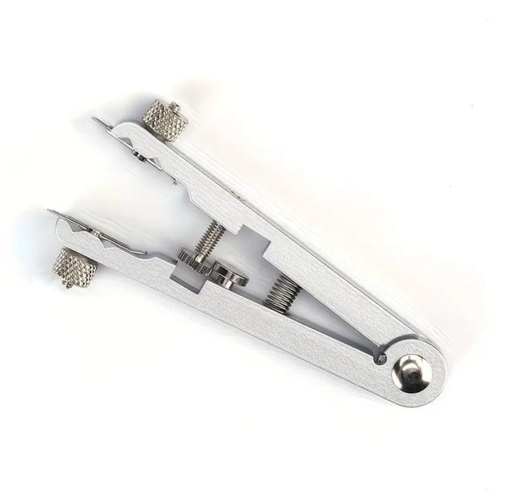 Инструмент для снятия браслета наручных часов