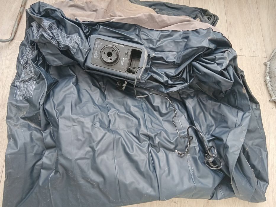 Saltea intex de o persoana