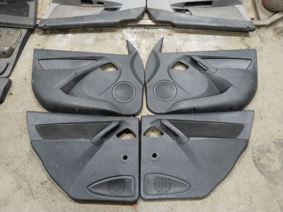 Гранта кросс панель сатылады