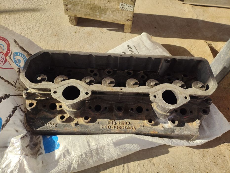 Трактор матор галовка