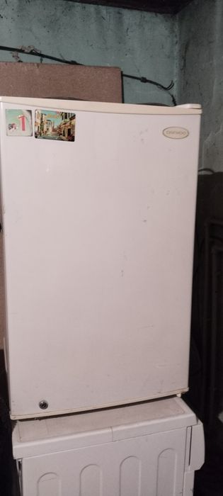 Мини Холодильник в рабочем состоянии