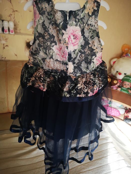 Продам платье 1500 теңге