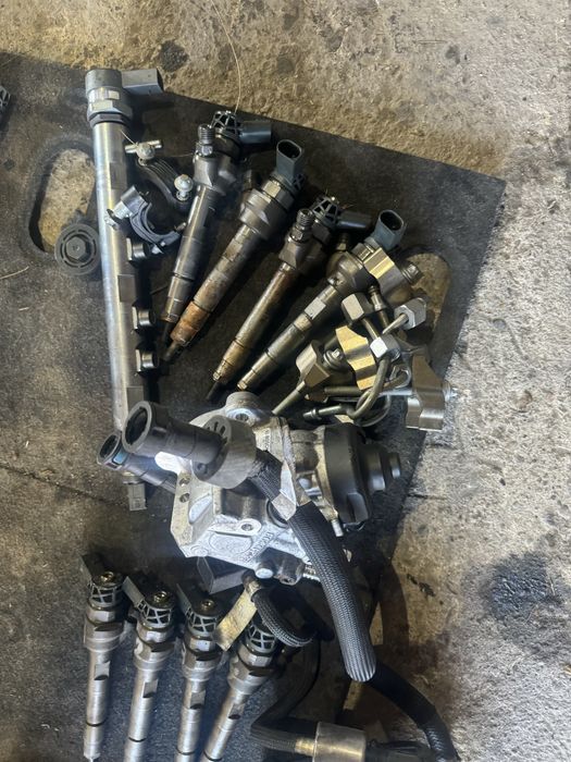 Дюзи гнп рейл бмв 2.0д 184