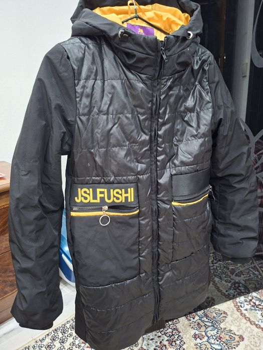 Куртки на девочку  осень-зима