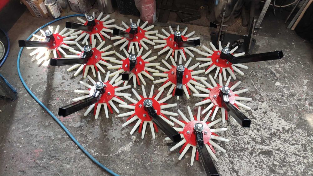 Окопаващ фингър 370мм. / FINGER WEEDER