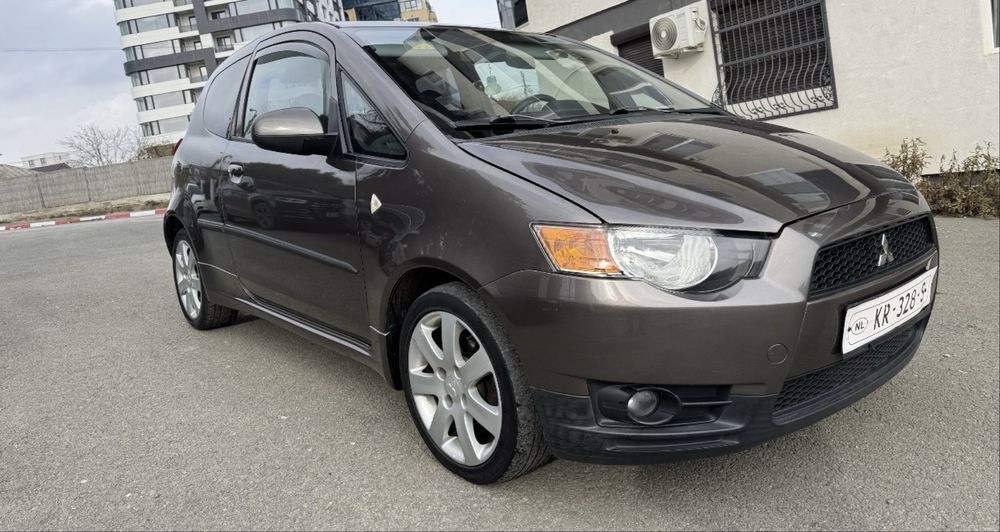 De inchiriat auto , scutere ( cu si fara permis ) dube !