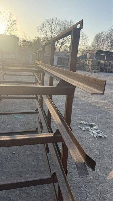 Продам стеллажи  для рефей оборудования