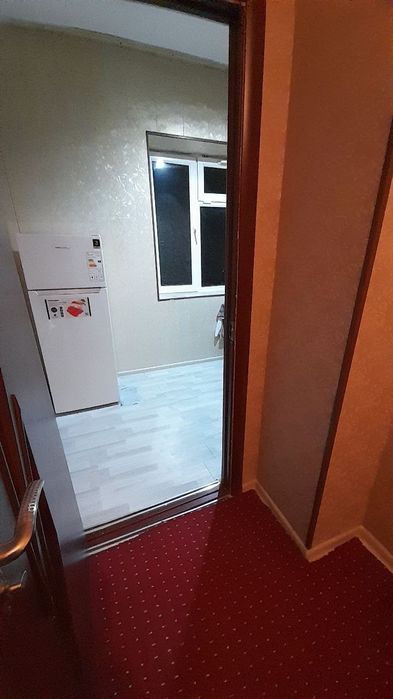 Арендага 1 хона 5 этаж Эски Билайнда жойлашган.Агентство