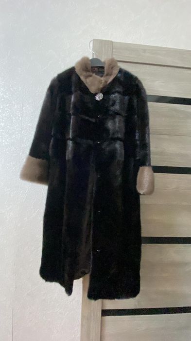 Норковая Шуба б/-у почти новая