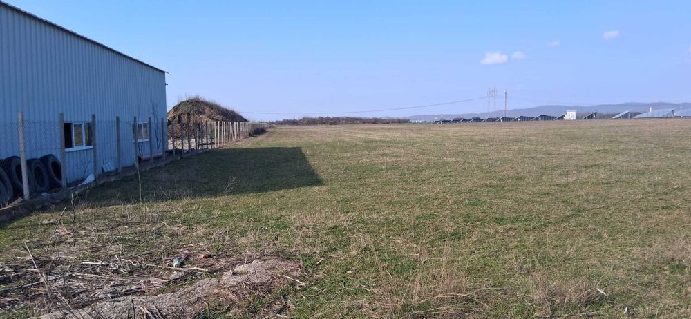 Teren Intravilan  8.100mp zona industriala  , zona Targ Baicoi