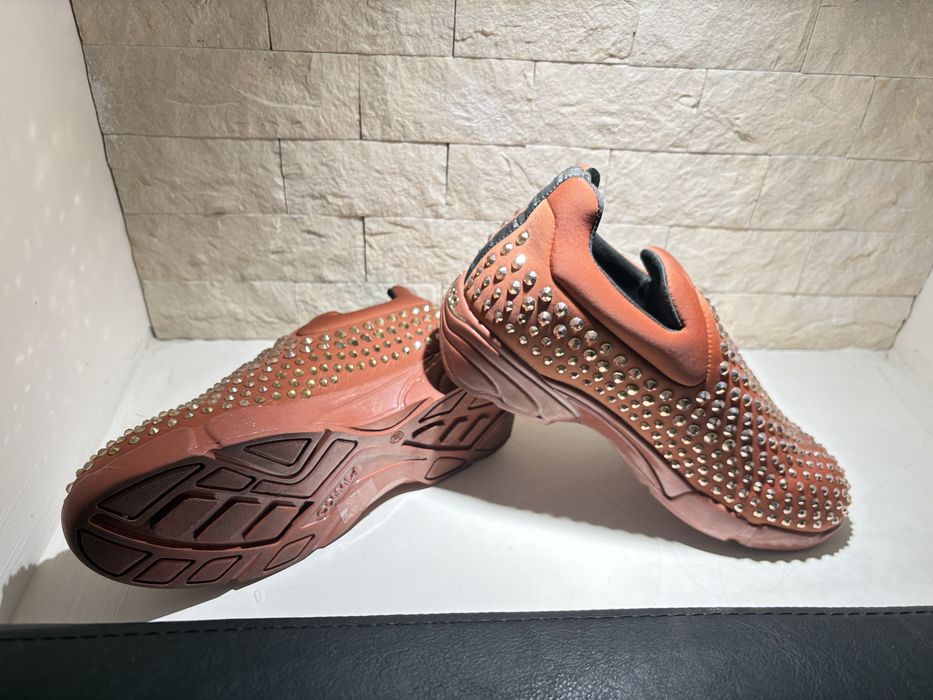 Нови Сникърси Pinko