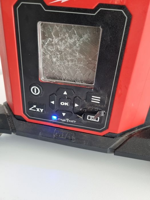 Vand laser milwaukee m18 defect