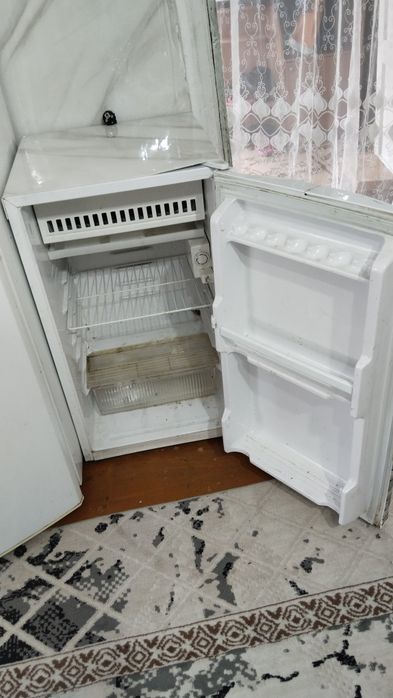 Продам холодильник Daewoo