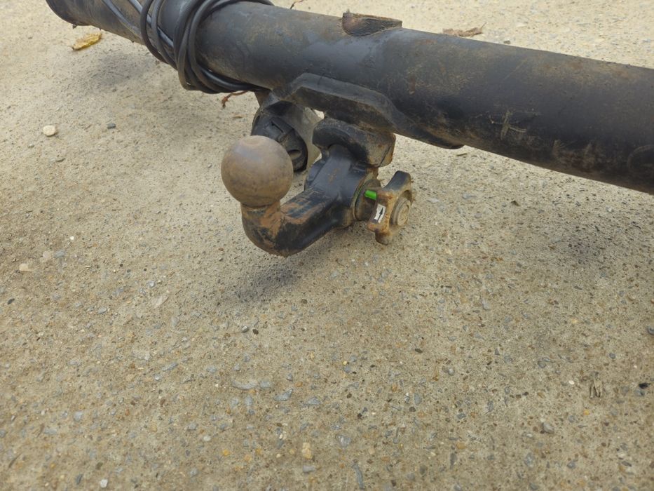 Теглич Volkswagen Sharan