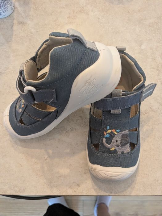 Сандали Biomechanics 24 номер