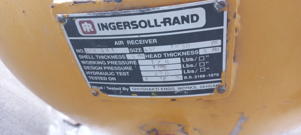 Компрессор сотилади