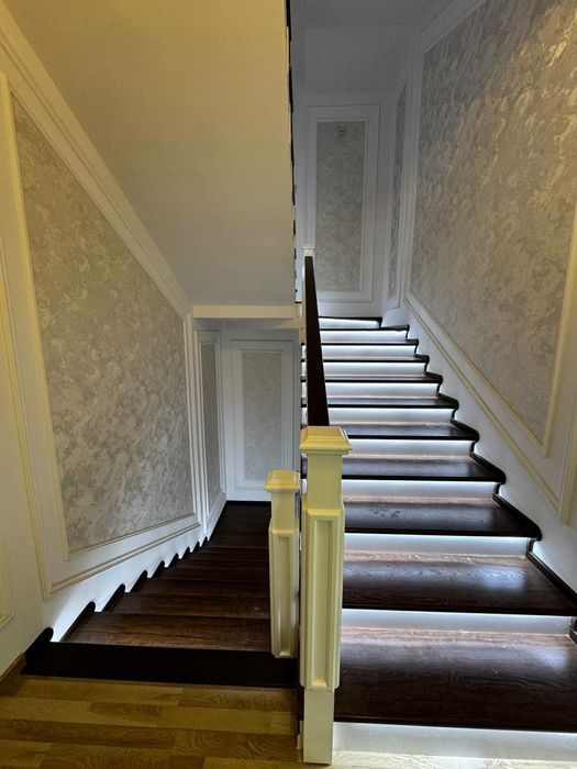 Срочно продается элитний танхаус Дустлик